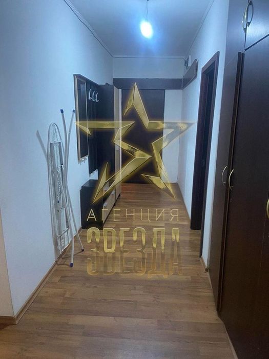 Дава се под наем Тристаен апартамент в Пловдив, Център - 100 кв.м за 450 € - Снимка #2