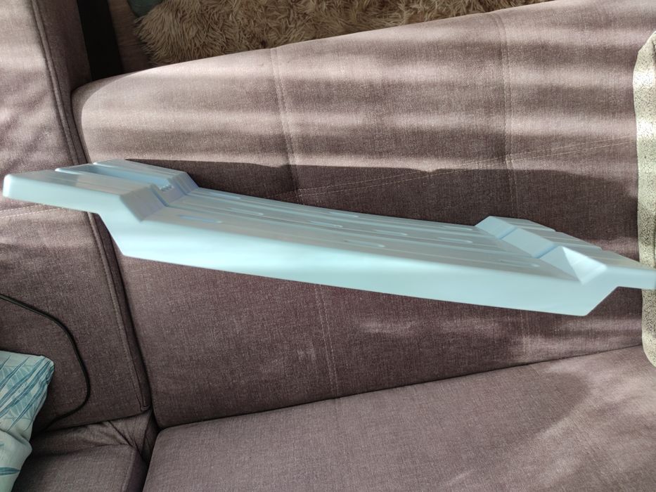 Сиденье в ванну , длина 68см