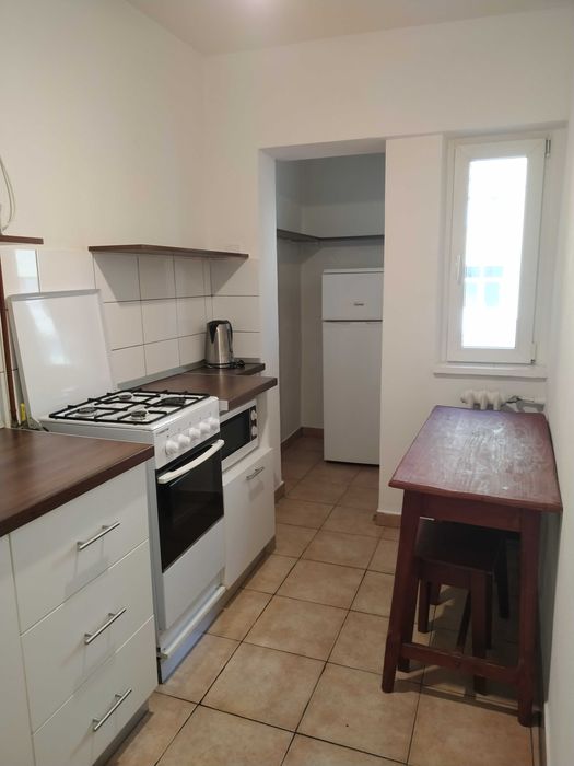 Inchiriez Garsoniera Spatioasa, 35mp | Ostroveni, Rm. Valcea