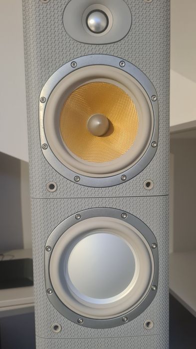 Vand boxe B&W Bowers and Wilkins DM603 S3