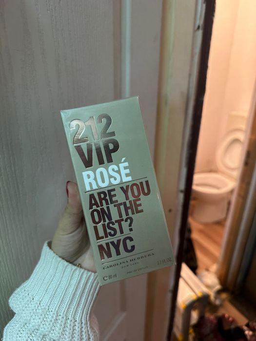 Ch 212 vip rose edp