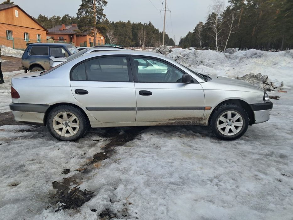 Продается toyota avensis