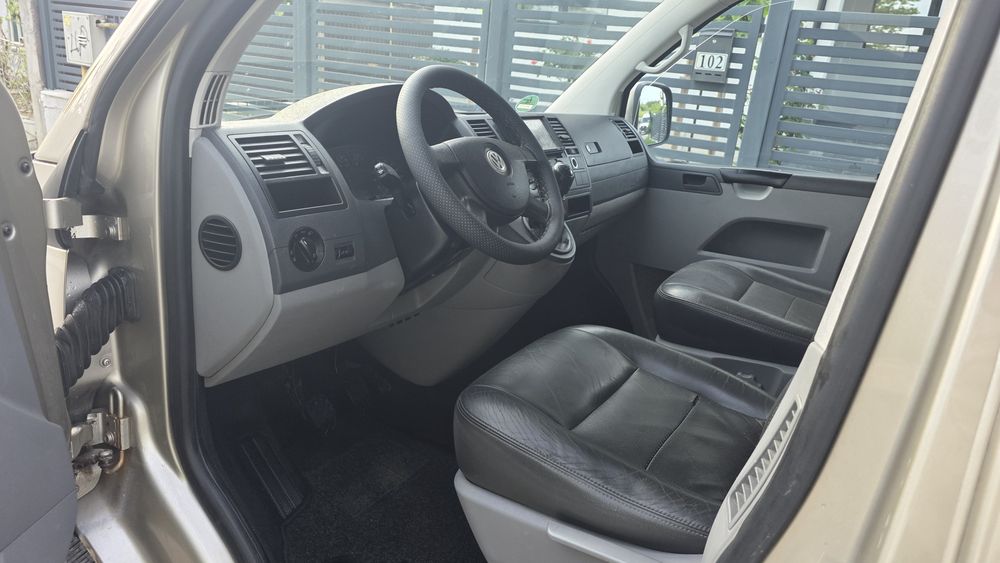 VOLKSWAGEN Transporter 0 — imagine 3