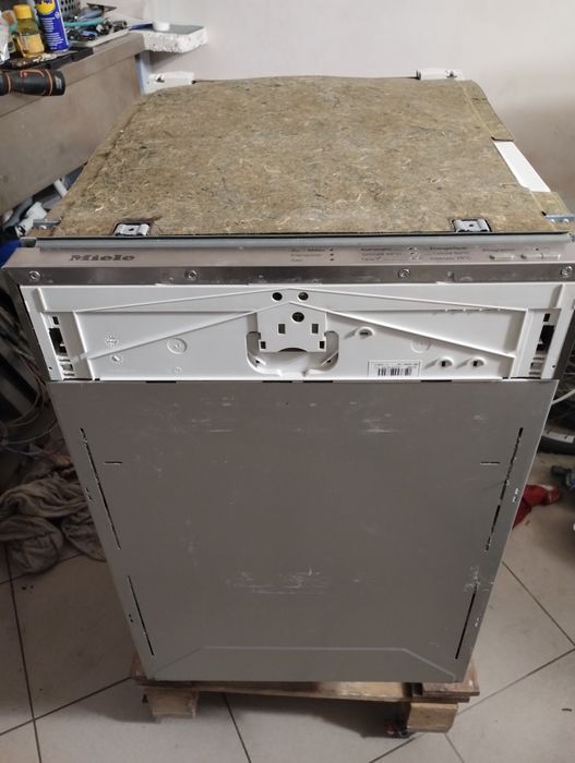 Съдомиялна MIELE 45 см Пълно Вграждане