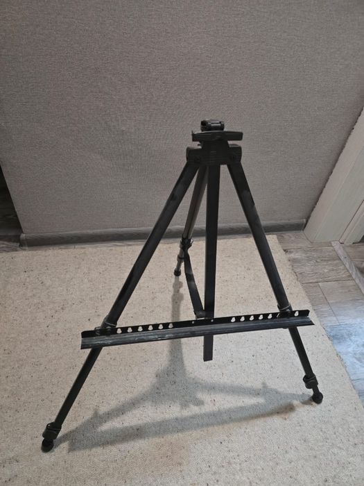 Продаю доску с триногой