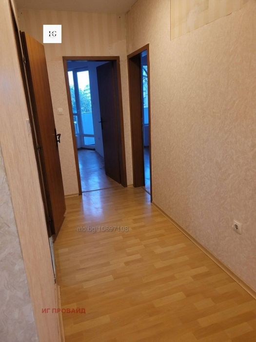 Дава се под наем Тристаен апартамент в Бургас, Възраждане - 108 кв.м за 459 € - Снимка #10