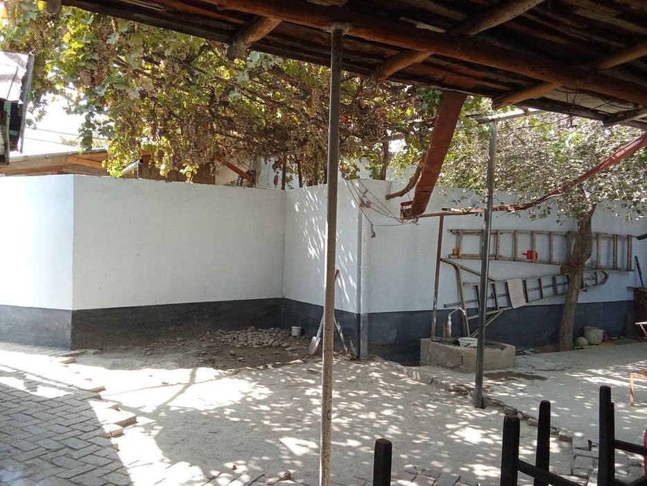 Ховли сотилади Самарканд шахрида.