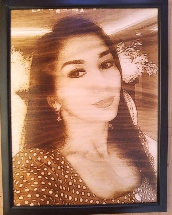 Портрет на дереве