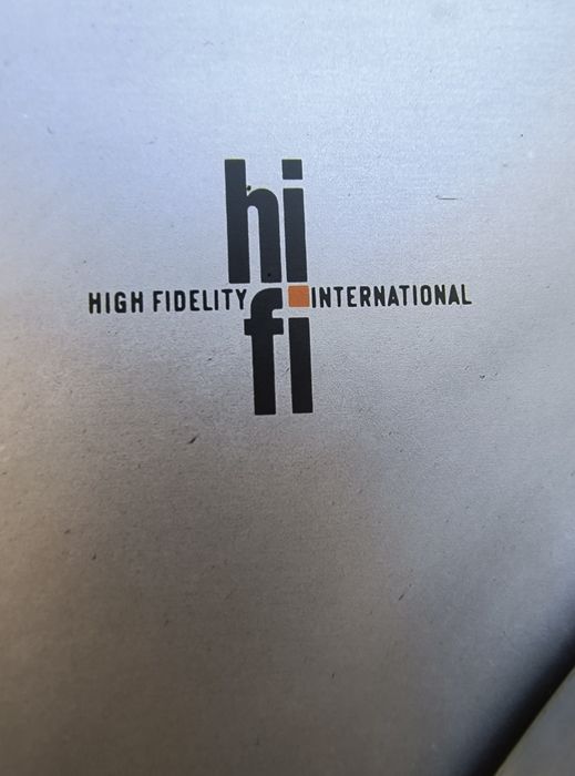 Грамофон и усилвател Philips, ретро