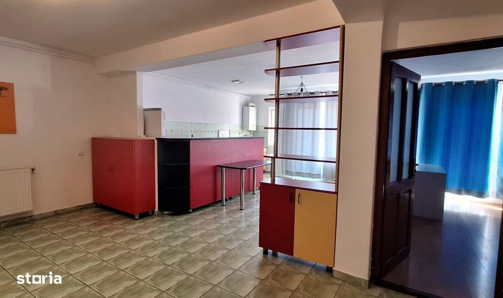 Inchiriere 2 camere cu parcare, finisat modern, zona Colina — fotografia 1
