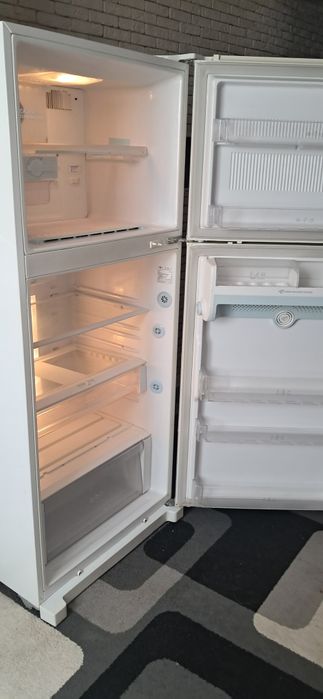 Продам холодильник L/G б/у в хорошем состоянии