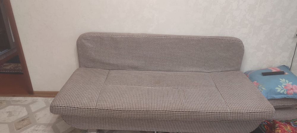 Продам раскладной диван
