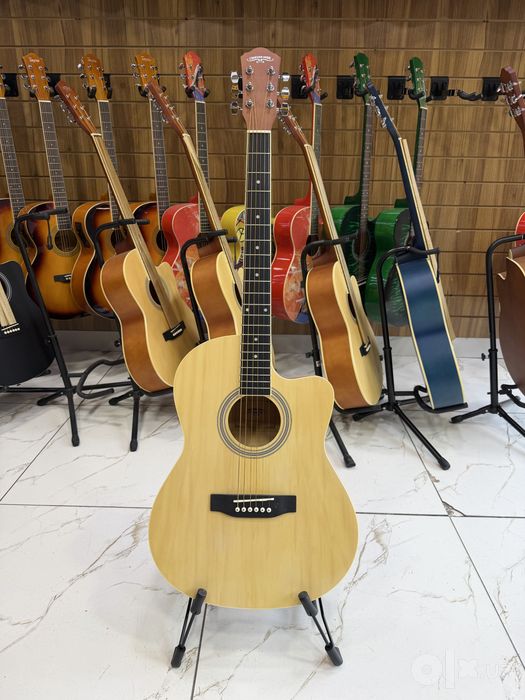 Akustik 39 gitara