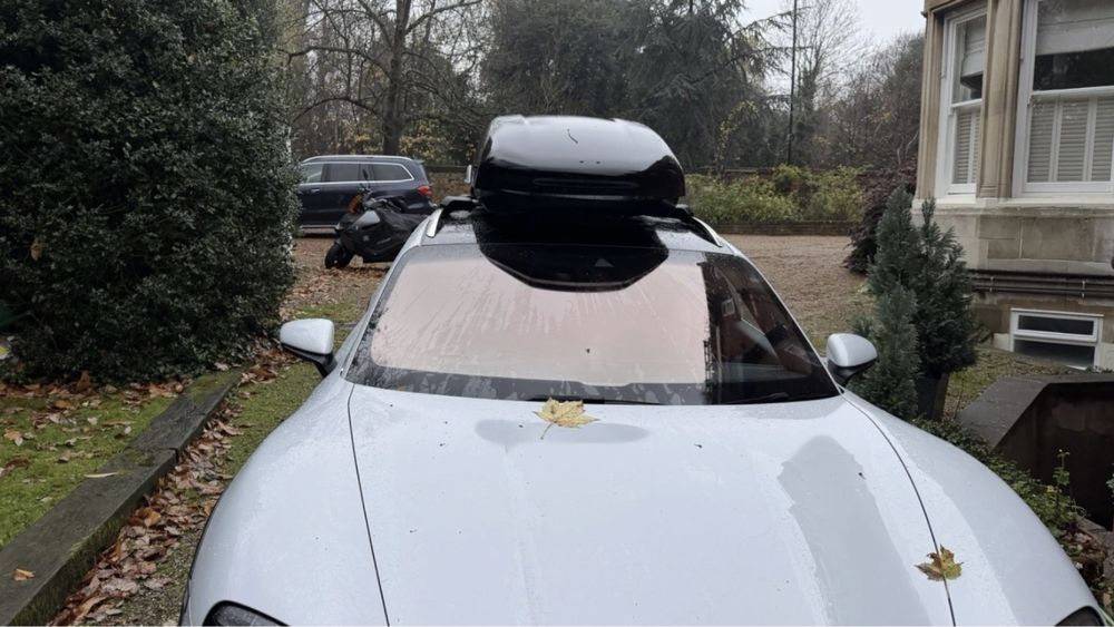 Автобокс Porsche / Thule