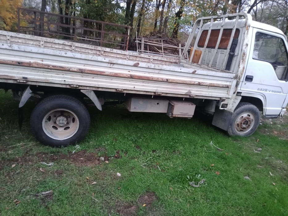 Продам машину forland