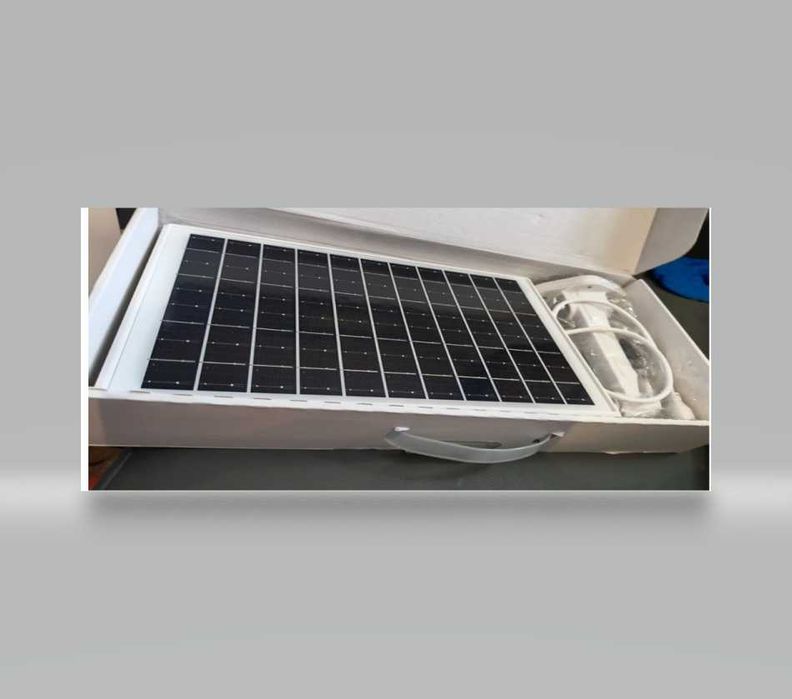 Router Exterior 4G+ cu Panou Solar și Wi-Fi 6 – NOU in cutie