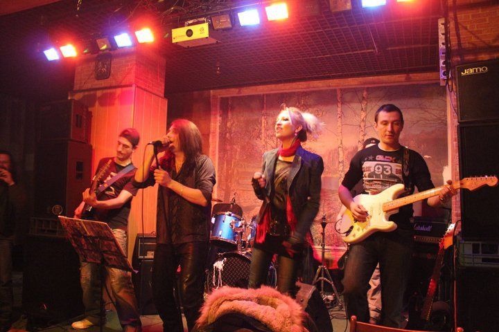 Ефектно сценично осветление