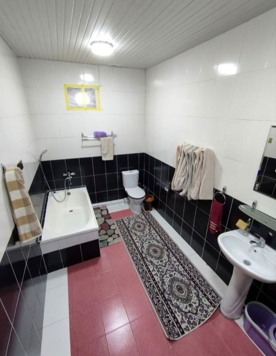 Уй Сотилади Олтин Тепа 5 сот 5 хона