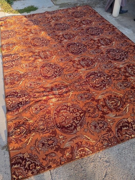 Продам разные ковры и паласы