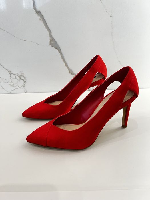 Pantofi cu toc Stradivarius 35