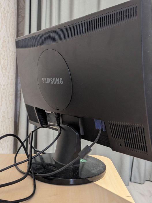 Монитор Samsung sync master 4323bwx