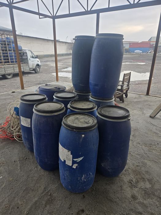 Бочка 160л  б/у как новый. Срочно