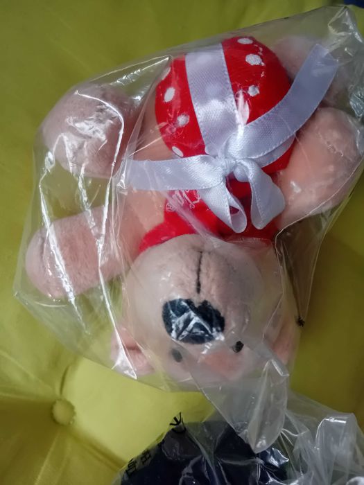 Чисто нови плюшени мечета и снежен човек