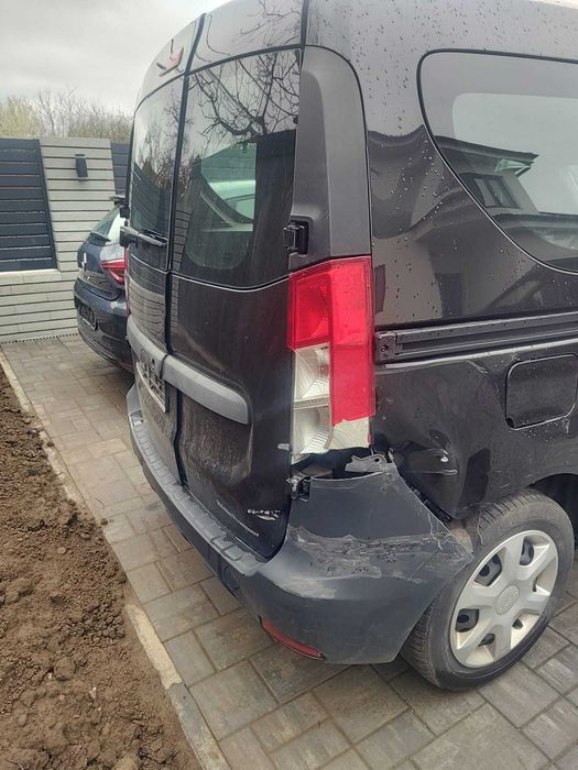 Dacia Dokker avariat