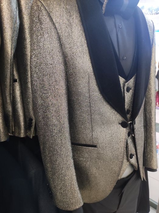 Мъжки костюм нова колекция!