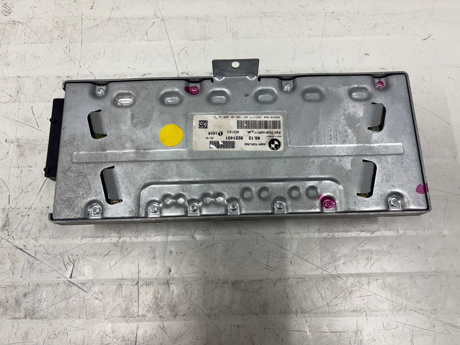 Усилвател БМВ Ф07 Ф01 Х3 Ф25 и други