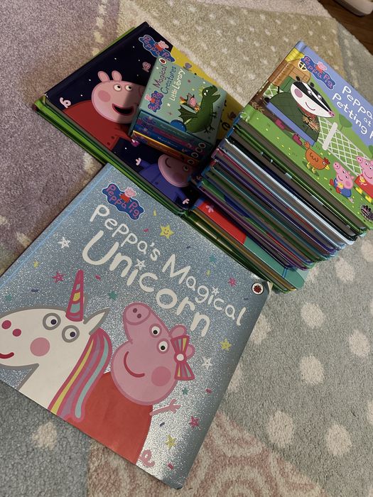 19 броя Английски книжки Peppa Pig