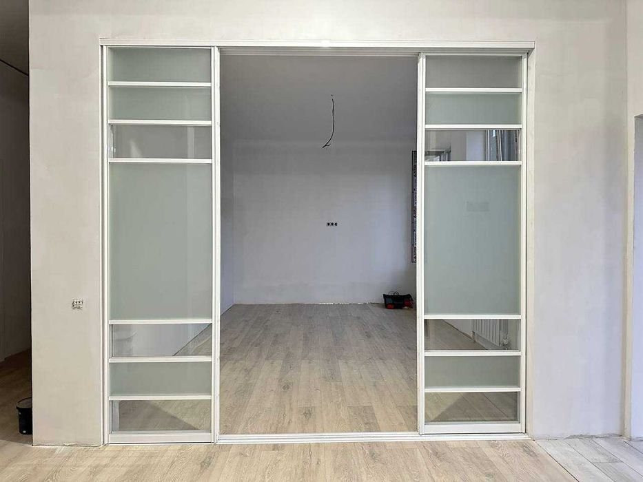 Душ кабины и лофт перегородки