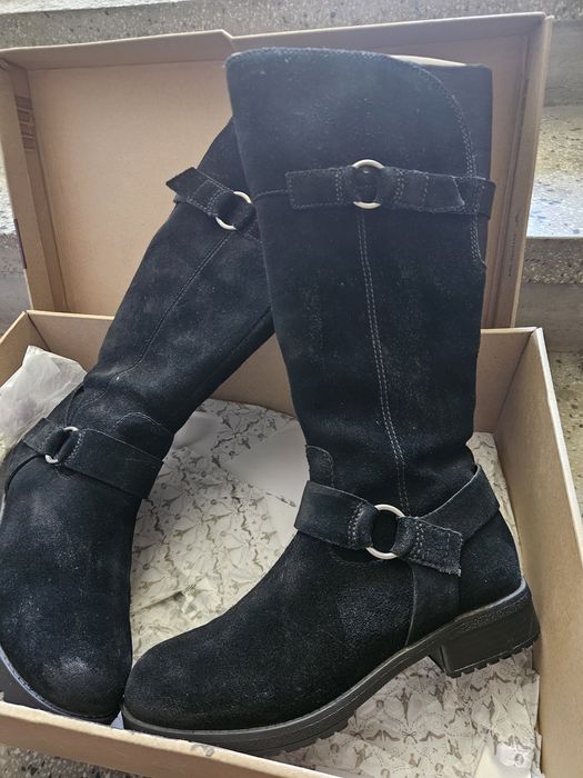 Ботуши Clarks от естествен велур 39 номер промо цена