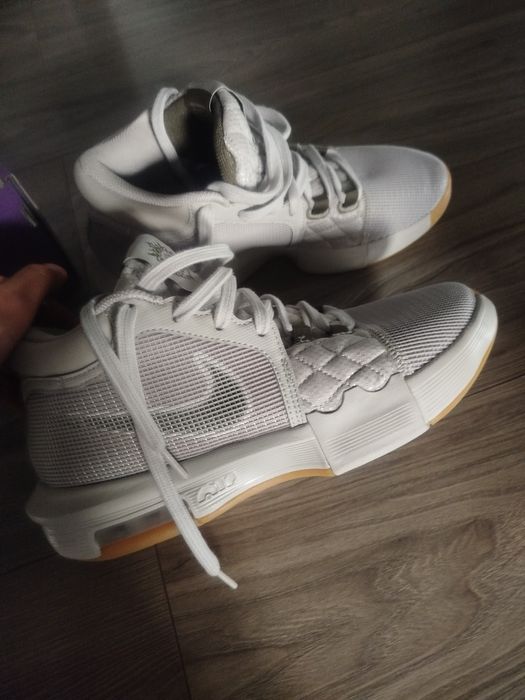 Lebron witness VII