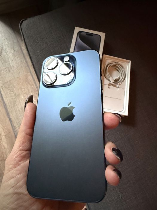 Iphone 15 pro 256 gb blue