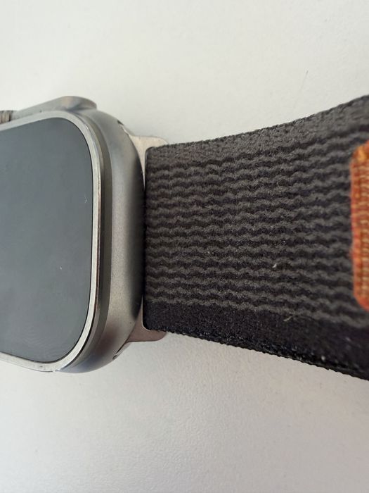 Apple Watch Ultra 1 (49mm) Titanium • Перфектен