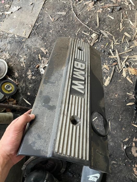 Запчасти BMW 520,525