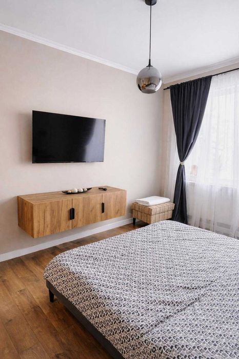 Apartament 3 camere mobilat complet, bloc nou, zonă liniștită