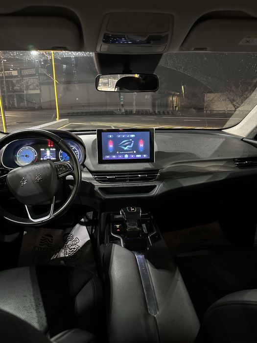 HONGQI EQM5 2024 yil 450 tali