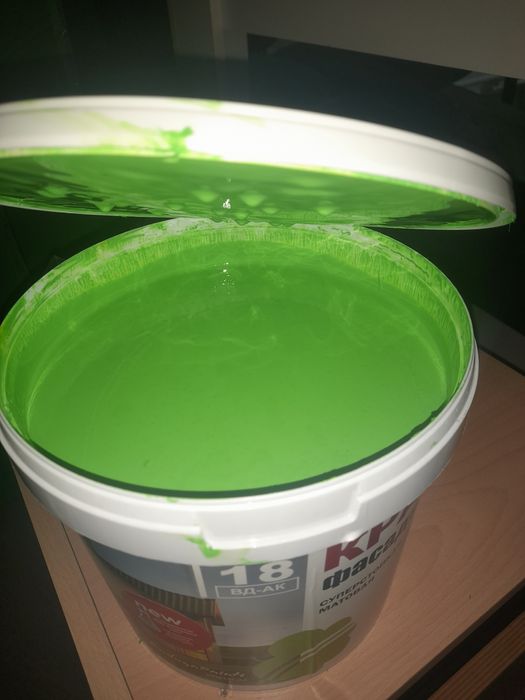 Продам акриловую краску