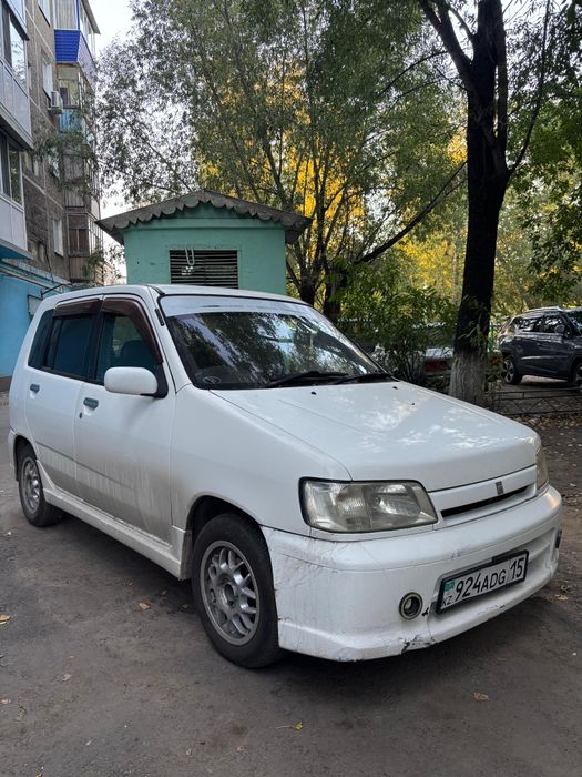 Продам nissan cube