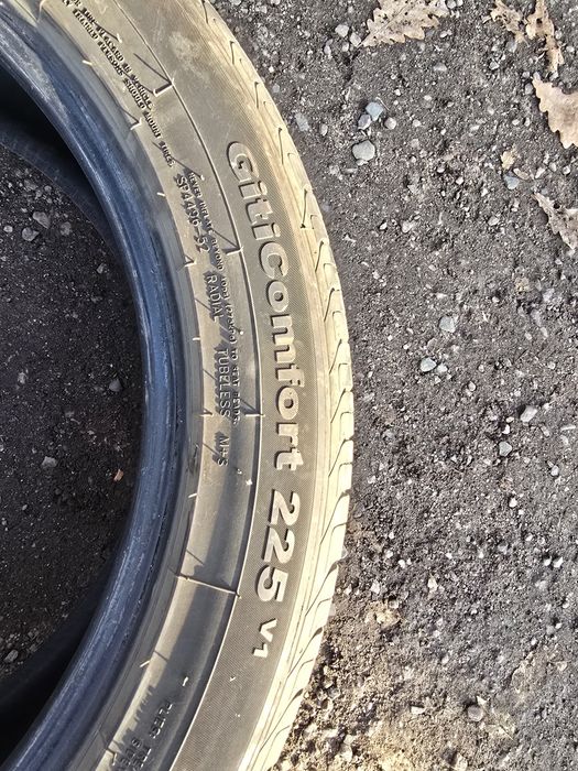 Резина летняя 235/50/R19