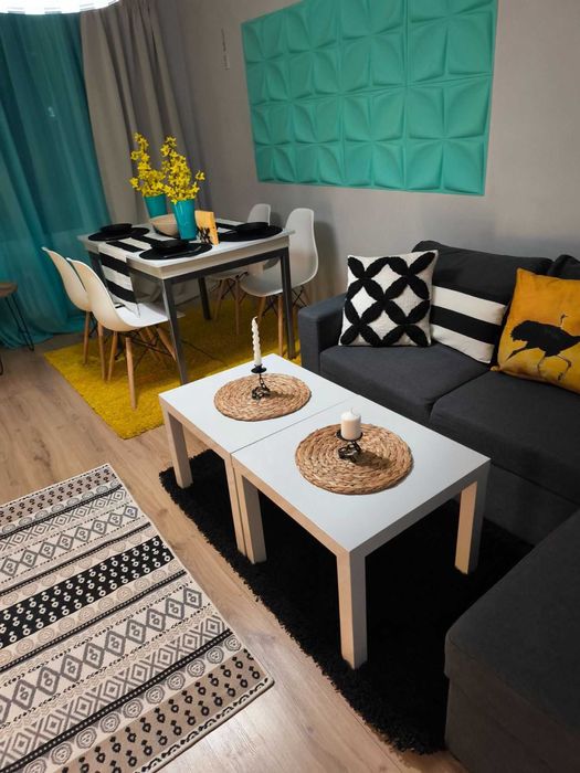 Дава се под наем Двустаен апартамент в София, Гоце Делчев - 70 кв.м за 648.21 € - Снимка #1