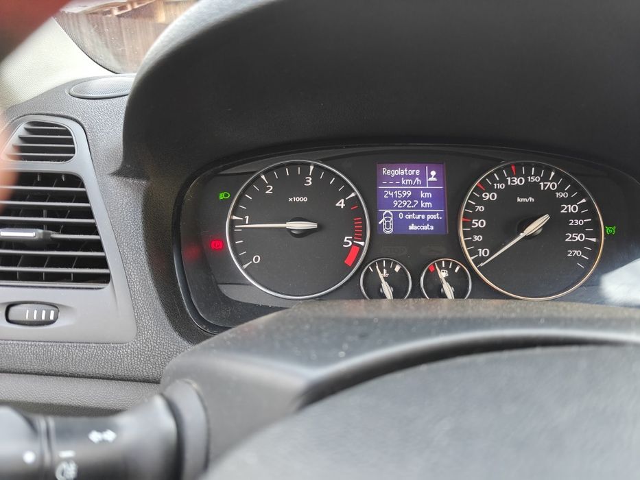 Renault laguna coupe 2.0 dci