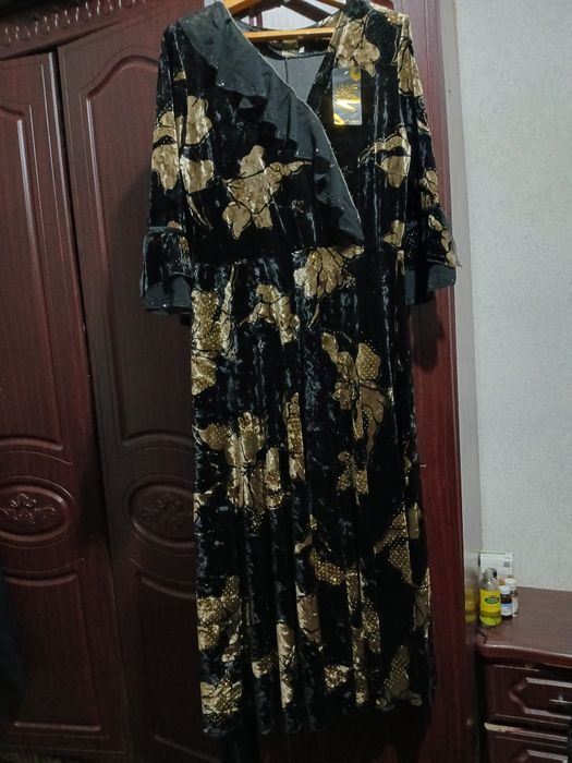 Платье  для женщин новый