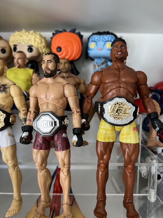Экшн фигурки бойцов UFC