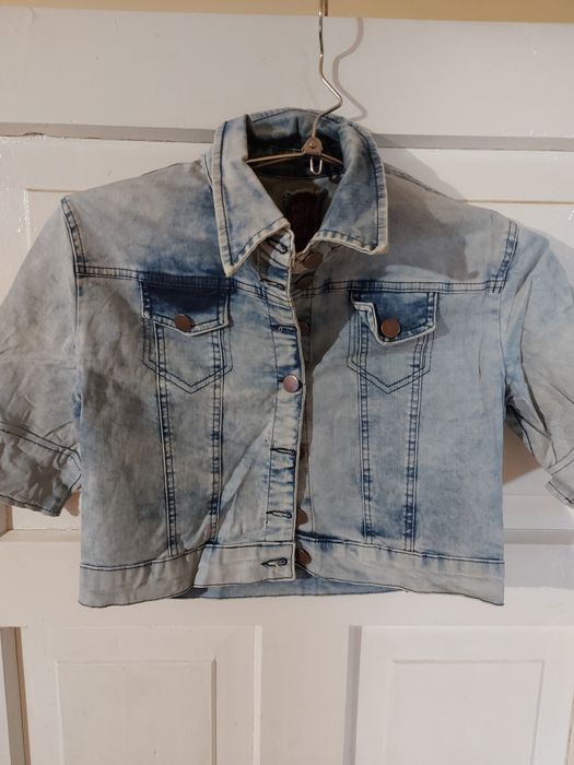 Дамски якета и сака