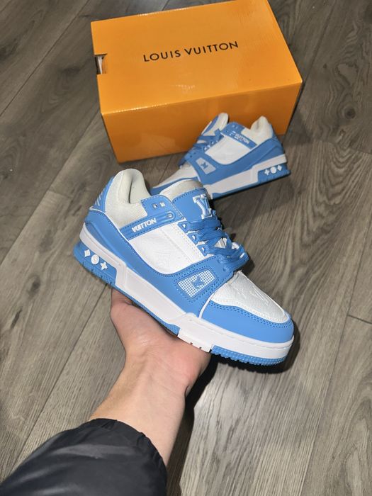 Lv Trainer