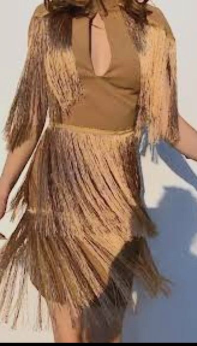 Рокля с ресни, като нова