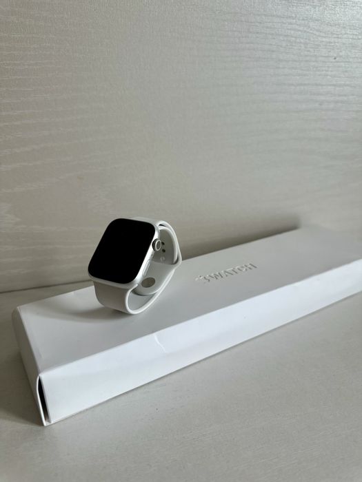 Apple watch series 8 белые